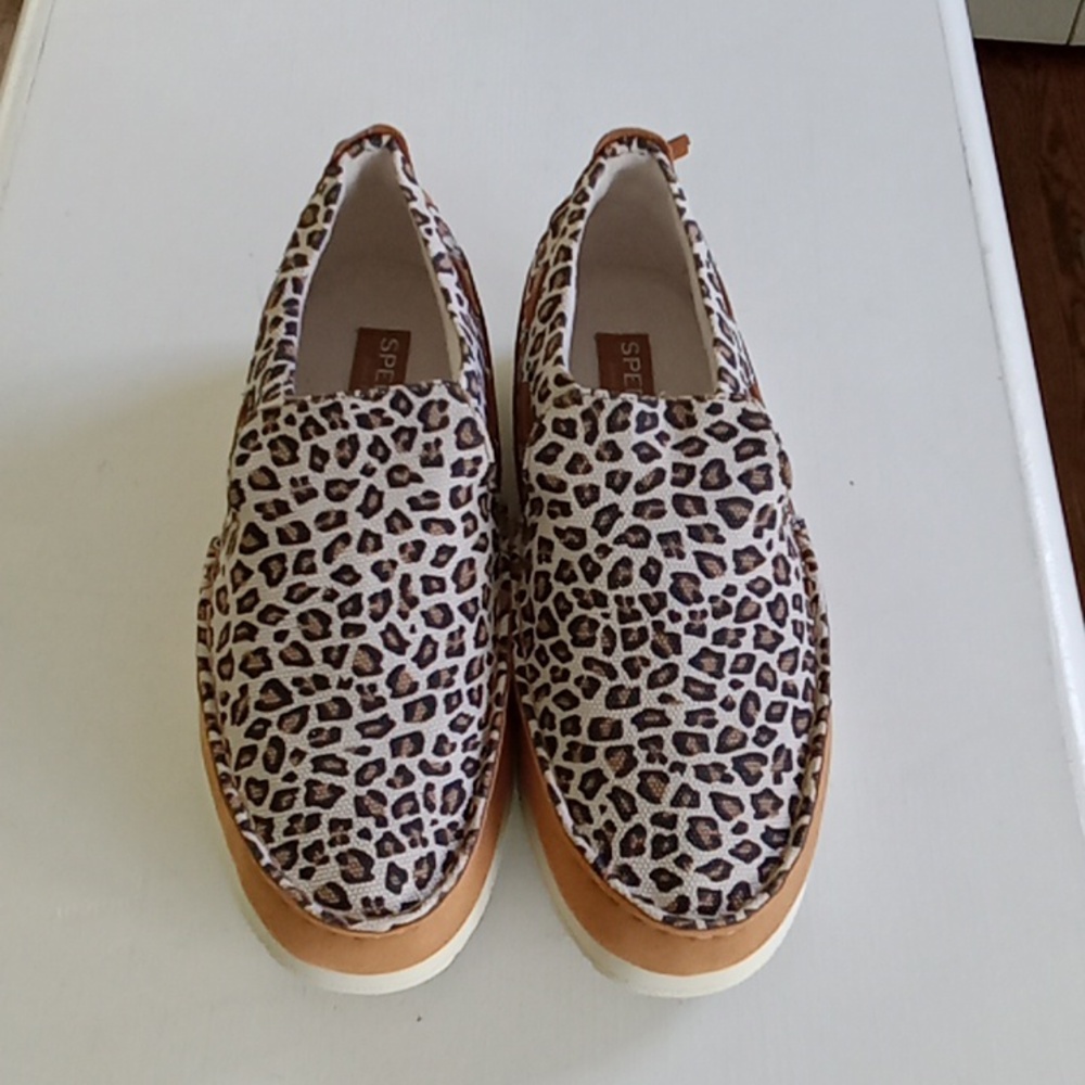 Sperry women's slip-ons-NEW